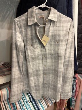 NWT Faherty Legend Sweater Shirt - Size Small